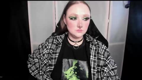 Snapshot of motorkate chatting on 02.03.26 motorkate online show from 02.03.26