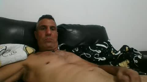 Snapshot of motyvation chatting on 09.29.25 ADAM online show from 09.29.25