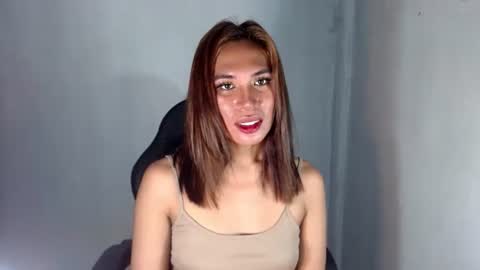 Snapshot of mouiline_rouge69 chatting on 09.12.25 mouiline_rouge69 online show from 09.12.25