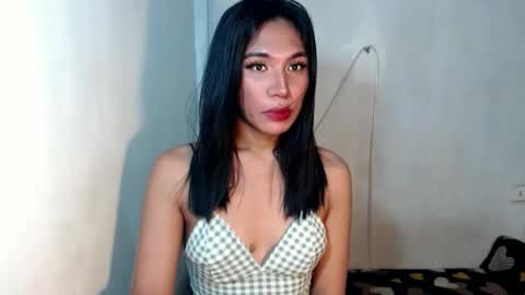 Snapshot of mouiline_rouge69 chatting on 11.18.25 mouiline_rouge69 online show from 11.18.25