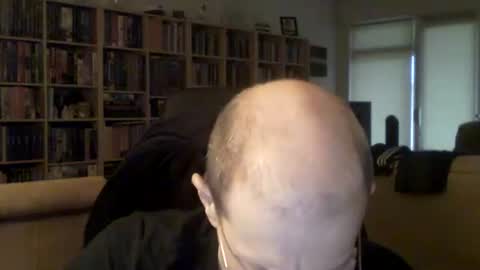 Frederik online show from 01.01.25