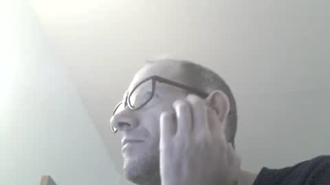 Snapshot of moviem1978 chatting on 03.16.26 Frederik online show from 03.16.26