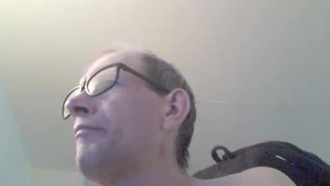 Snapshot of moviem1978 chatting on 05.24.26 Frederik online show from 05.24.26