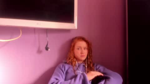 Eva  online show from 02.22.25