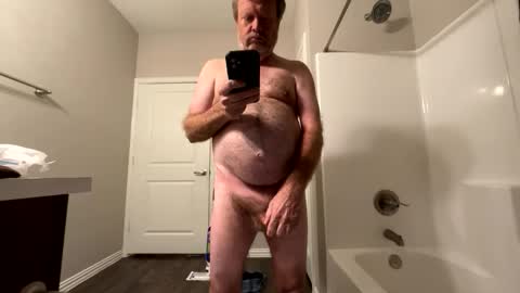 Snapshot of mox2222 chatting on 01.12.26 mox2222 online show from 01.12.26