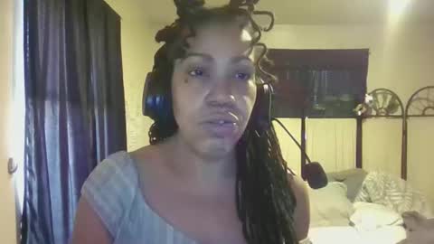 moxxxieg online show from 04.12.26