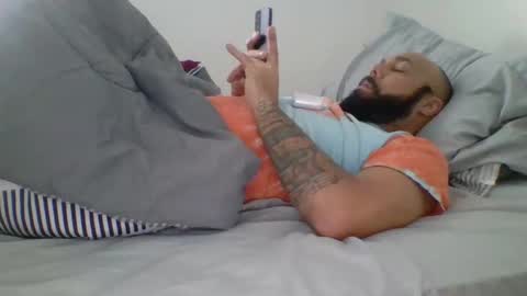 Mr8 online show from 01.06.25