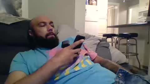 Mr8 online show from 10.10.25