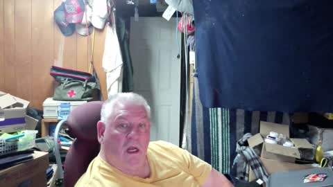 Snapshot of mr_canoe_licker_69 chatting on 12.02.24 mr_canoe_licker_69 online show from 12.02.24