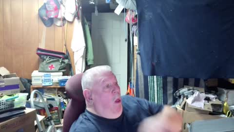 Snapshot of mr_canoe_licker_69 chatting on 12.07.24 mr_canoe_licker_69 online show from 12.07.24