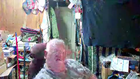 Snapshot of mr_canoe_licker_69 chatting on 12.12.24 mr_canoe_licker_69 online show from 12.12.24