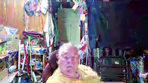 Snapshot of mr_canoe_licker_69 chatting on 12.21.24 mr_canoe_licker_69 online show from 12.21.24