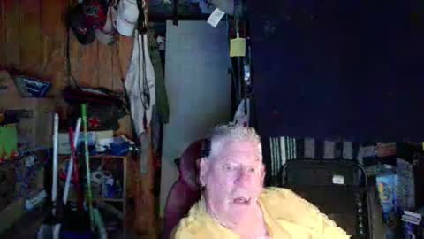 Snapshot of mr_canoe_licker_69 chatting on 12.24.24 mr_canoe_licker_69 online show from 12.24.24