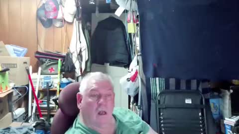 Snapshot of mr_canoe_licker_69 chatting on 12.28.24 mr_canoe_licker_69 online show from 12.28.24