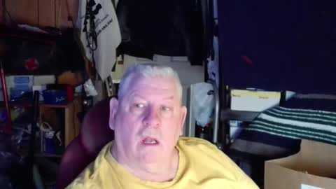 Snapshot of mr_canoe_licker_69 chatting on 01.10.25 mr_canoe_licker_69 online show from 01.10.25