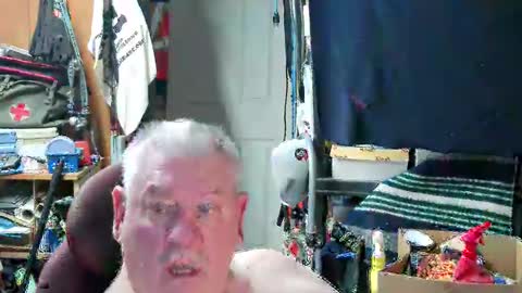 Snapshot of mr_canoe_licker_69 chatting on 01.27.25 mr_canoe_licker_69 online show from 01.27.25