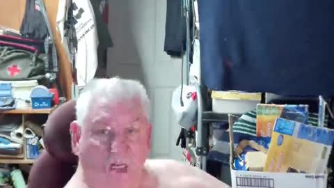 Snapshot of mr_canoe_licker_69 chatting on 02.04.25 mr_canoe_licker_69 online show from 02.04.25