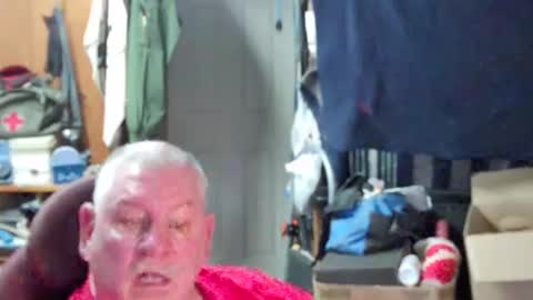 Snapshot of mr_canoe_licker_69 chatting on 02.14.25 mr_canoe_licker_69 online show from 02.14.25