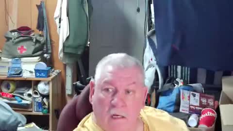 Snapshot of mr_canoe_licker_69 chatting on 02.19.25 mr_canoe_licker_69 online show from 02.19.25