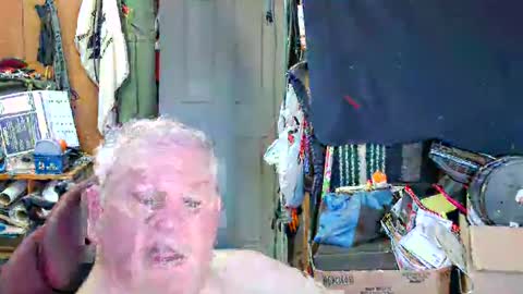 Snapshot of mr_canoe_licker_69 chatting on 03.09.25 mr_canoe_licker_69 online show from 03.09.25