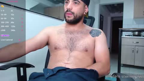 chris online show from 10.03.25