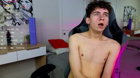 Snapshot of mr_lucky_guy chatting on 02.02.25 Kris online show from 02.02.25