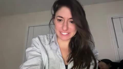 Snapshot of mr_mrs_glitter chatting on 02.15.26 Mr Mrs Glitter online show from 02.15.26