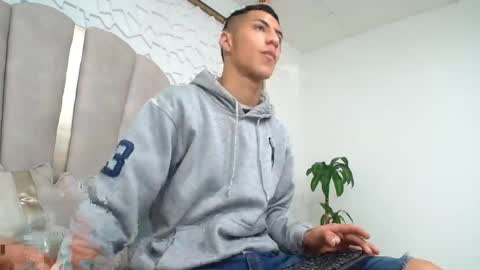 Snapshot of mr_porn_9 chatting on 04.20.26 Mr Porn online show from 04.20.26