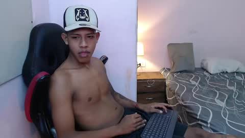 mr_stiven_ online show from 01.07.25