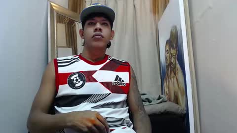 mr_stiven_ online show from 10.14.25