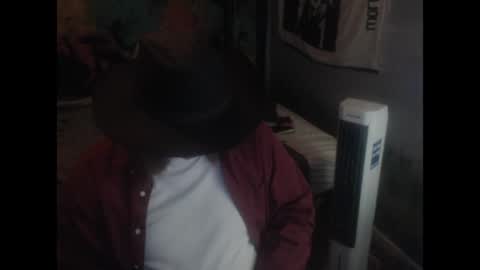 Snapshot of mr_strawberry chatting on 05.01.26 mr_strawberry online show from 05.01.26