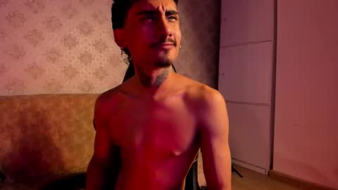 MR online show from 11.22.25