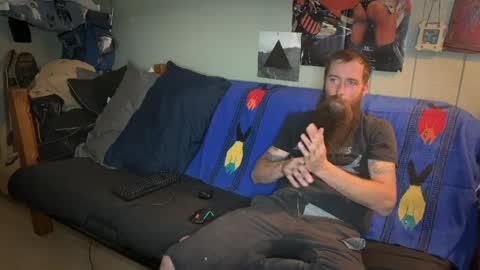 Snapshot of mr_valdor chatting on 04.01.26 Valdor online show from 04.01.26