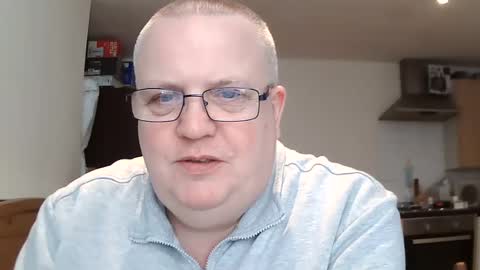 Snapshot of mralistairgoldiegmailcom chatting on 03.10.25 Professor-Perv online show from 03.10.25