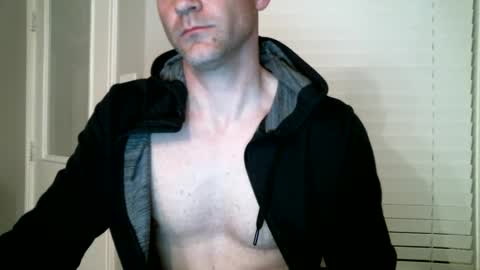 MrAsstastix online show from 03.05.25