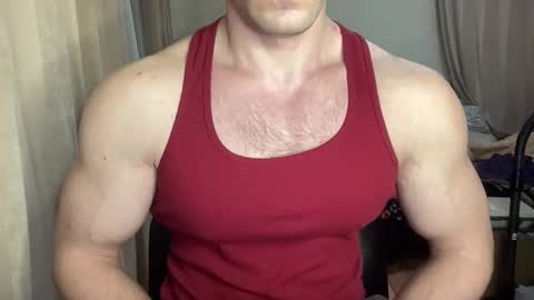 Snapshot of mrbiceps_23 chatting on 01.07.25 Mrbiceps23 online show from 01.07.25