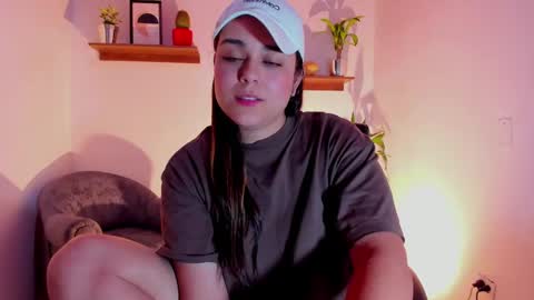 Laura online show from 02.14.25