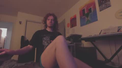 Snapshot of mrgoldtouch chatting on 07.18.26 Ian online show from 07.18.26