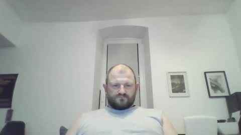 Snapshot of mrhotsex69 chatting on 04.16.26 mrhotsex69 online show from 04.16.26