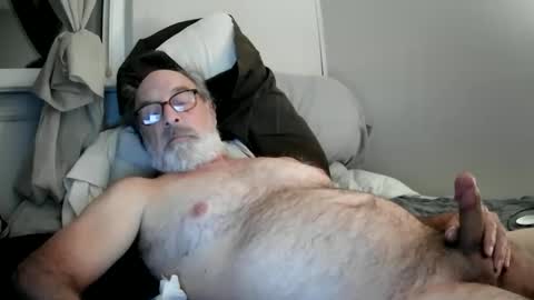 Snapshot of mrjames59 chatting on 12.07.24 mrjames59 online show from 12.07.24