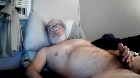 Snapshot of mrjames59 chatting on 02.01.25 mrjames59 online show from 02.01.25