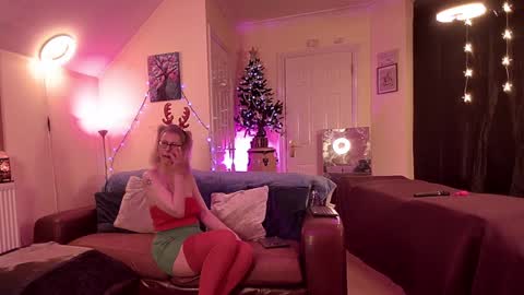 Snapshot of mrjandmrsj2014 chatting on 12.03.24 Mr  Mrs J online show from 12.03.24