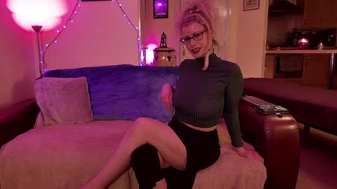 Snapshot of mrjandmrsj2014 chatting on 01.28.25 Mr  Mrs J online show from 01.28.25