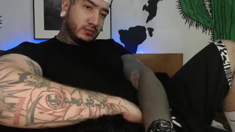 Snapshot of mrmanny__ chatting on 12.10.24 mrmanny__ online show from 12.10.24