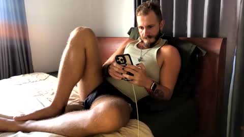 Max online show from 10.13.25