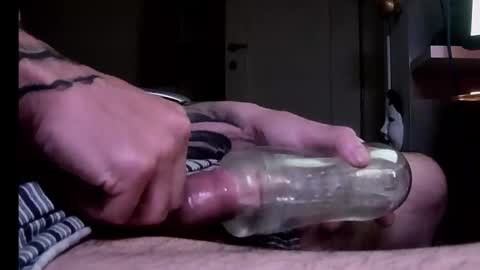 MR NO ICE online show from 11.12.25