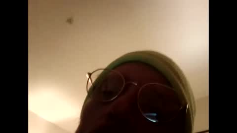 Snapshot of mrnmrsfucks4u2 chatting on 02.23.25 Mrnmrsfucks4u2 online show from 02.23.25