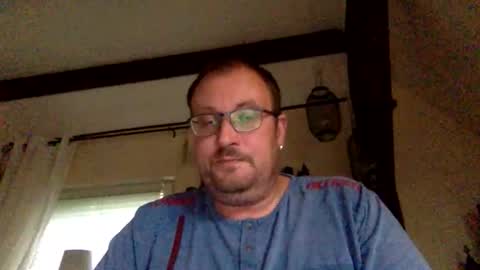 Snapshot of mrosenth81 chatting on 06.05.26 mrosenth81 online show from 06.05.26