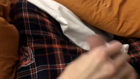 Snapshot of mrrogue chatting on 01.05.25 mrrogue online show from 01.05.25