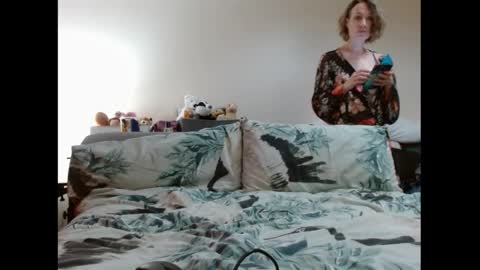 Mrs Velvet Vixen online show from 10.23.25